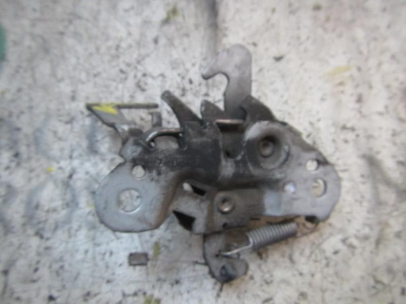 Recambio de cerradura capot para citroën berlingo 1.9 diesel referencia OEM IAM   