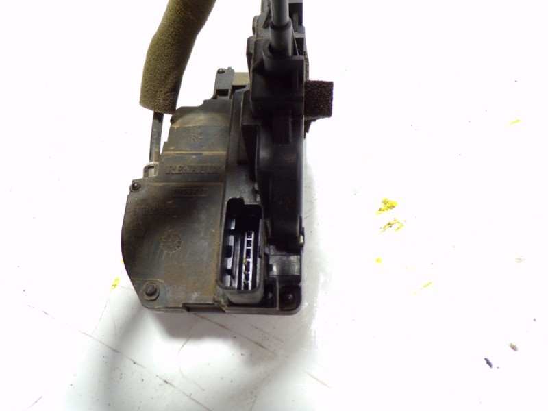 Recambio de cerradura puerta delantera derecha para renault koleos 2.0 dci diesel fap referencia OEM IAM 805024058R  