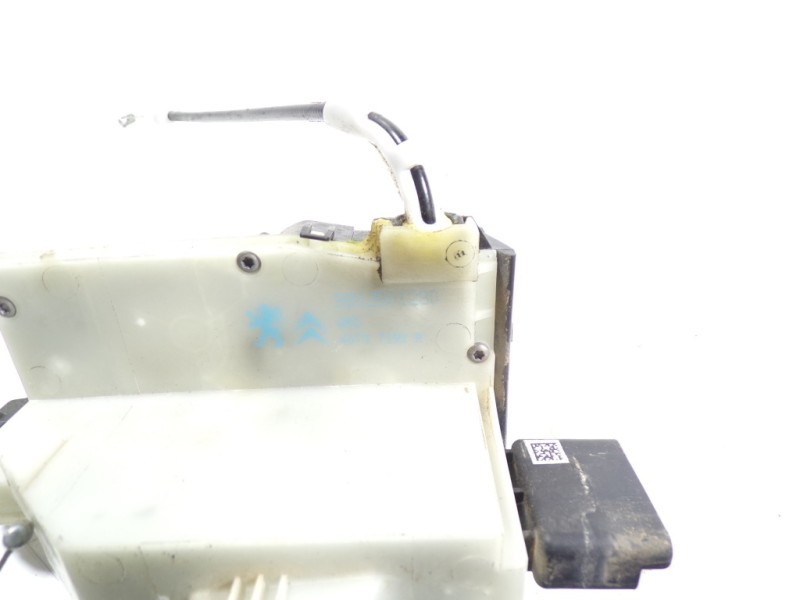 Recambio de cerradura puerta trasera izquierda para peugeot 208 1.6 16v hdi fap referencia OEM IAM 9812501280 9812501280 