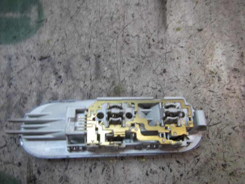 Recambio de piloto interior para renault clio iii 1.5 dci diesel fap referencia OEM IAM   