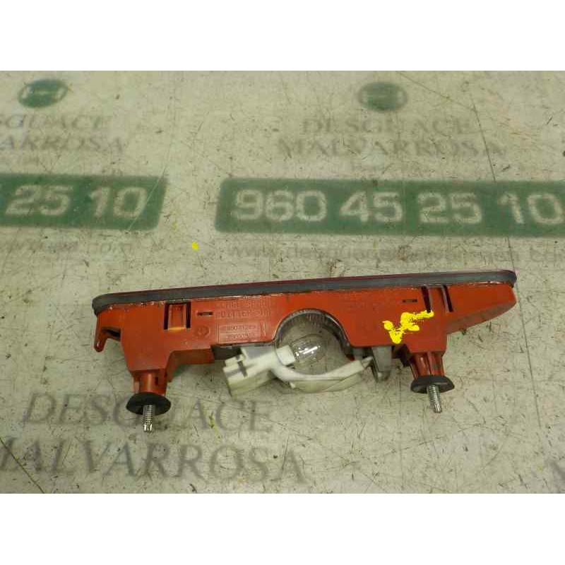 Recambio de piloto trasero central para peugeot partner kombi 1.6 16v hdi cat (9ht / dv6bted4) referencia OEM IAM   