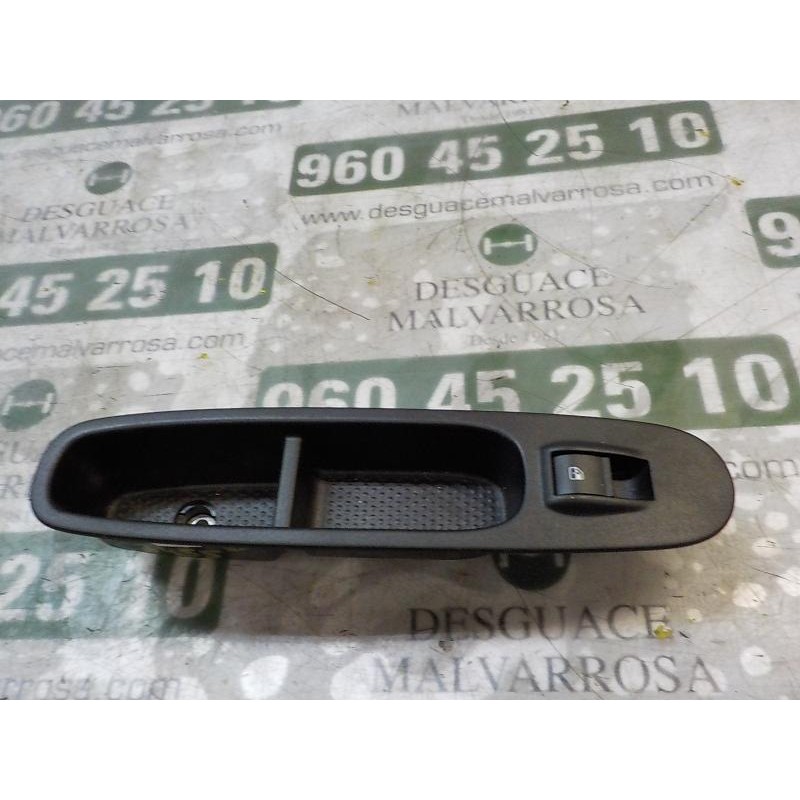 Recambio de mando elevalunas delantero derecho para fiat punto (199) 1.2 referencia OEM IAM 735500049  