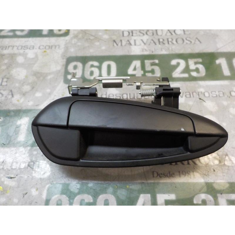 Recambio de maneta exterior delantera derecha para fiat punto (199) 1.2 referencia OEM IAM 735498779  