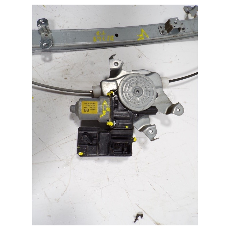 Recambio de elevalunas trasero derecho para renault koleos 2.0 dci diesel fap referencia OEM IAM 827207007R 25408JY00C 00412RR