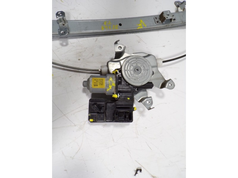 Recambio de elevalunas trasero derecho para renault koleos 2.0 dci diesel fap referencia OEM IAM 827207007R 25408JY00C 00412RR