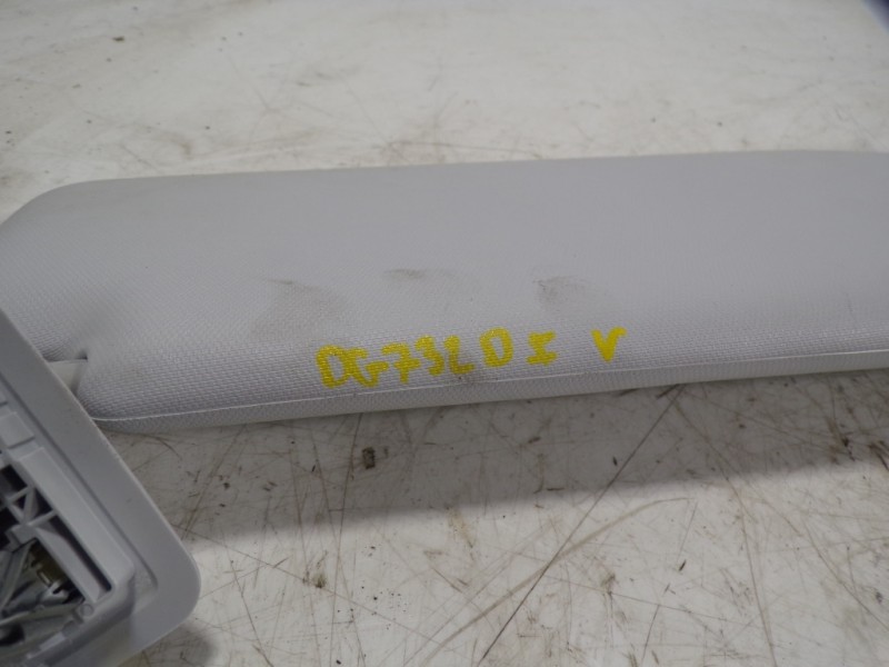 Recambio de parasol izquierdo para peugeot 208 1.6 blue-hdi fap referencia OEM IAM 16125932PR  