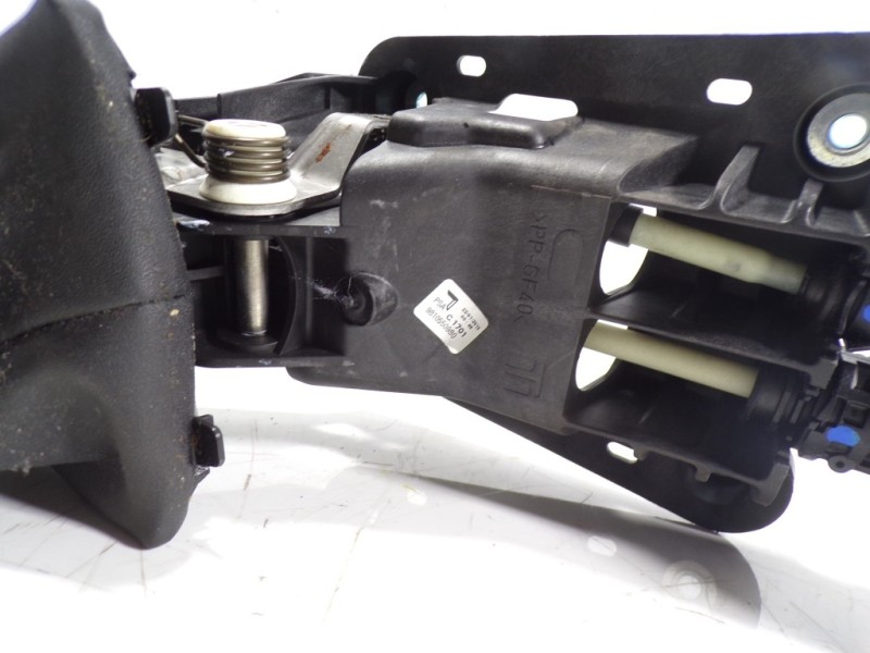 Recambio de palanca cambio para peugeot 208 1.6 16v hdi fap referencia OEM IAM 9810550980 9810550980 