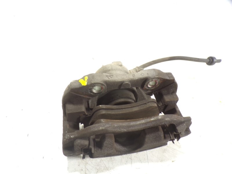 Recambio de pinza freno delantera derecha para peugeot 208 1.6 blue-hdi fap referencia OEM IAM 4400R7  