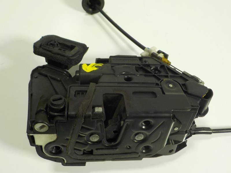 Recambio de cerradura puerta trasera izquierda para skoda rapid 1.6 tdi dpf referencia OEM IAM 5E0839015A 5E0839015A 