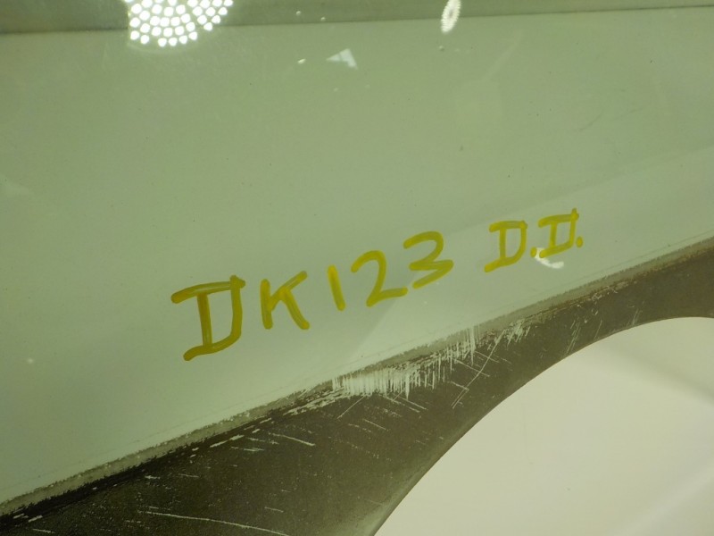 Recambio de cristal puerta delantero derecho para skoda rapid 1.6 tdi dpf referencia OEM IAM 5JA845202E  