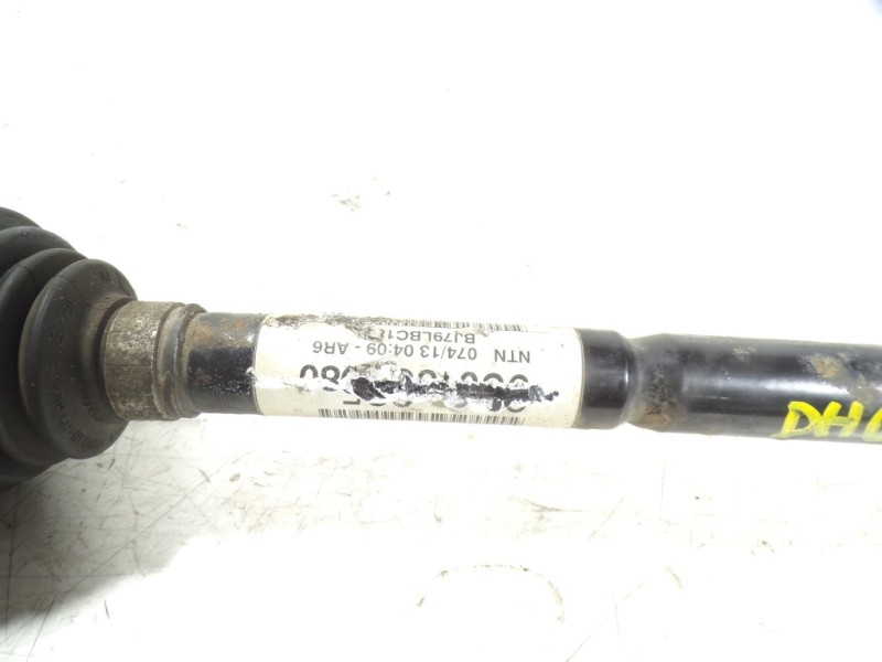 Recambio de transmision izquierda para citroën c3 1.4 hdi referencia OEM IAM 9801388580  