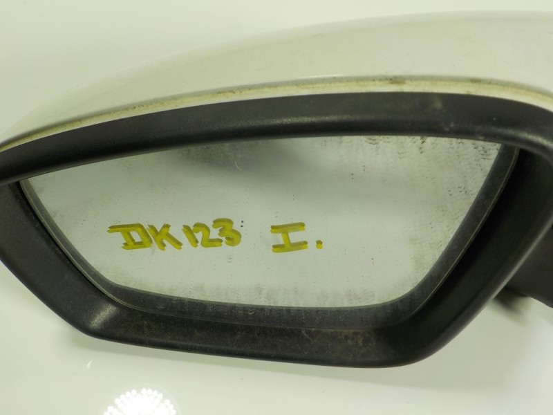 Recambio de espejo izquierdo para skoda rapid 1.6 tdi dpf referencia OEM IAM 5JB857507C9B9  
