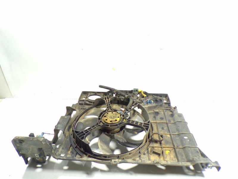 Recambio de electroventilador para fiat stilo (192) 1.9 jtd cat referencia OEM IAM   