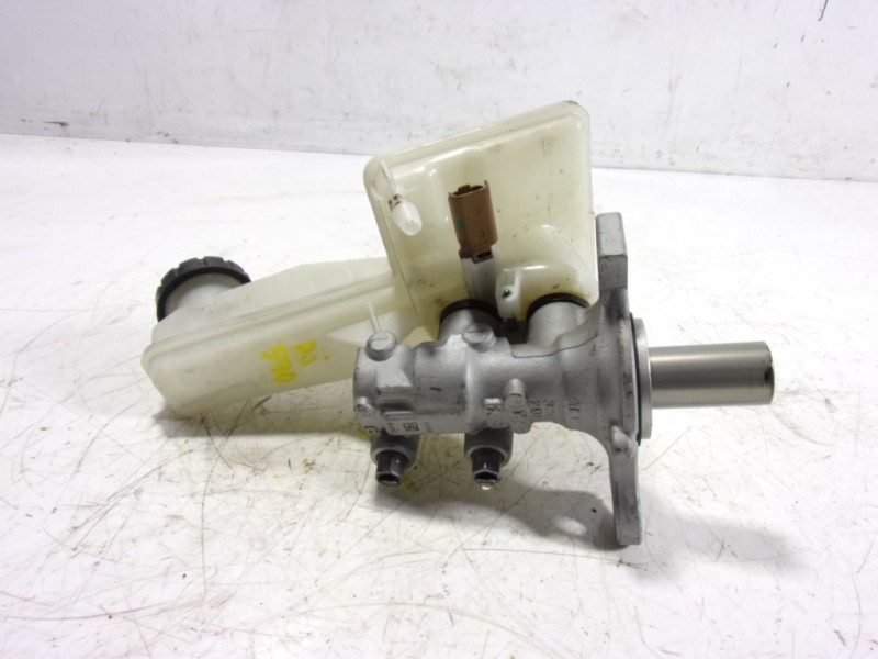 Recambio de bomba freno para peugeot 208 (p2) 1.2 puretech referencia OEM IAM 1643581380  