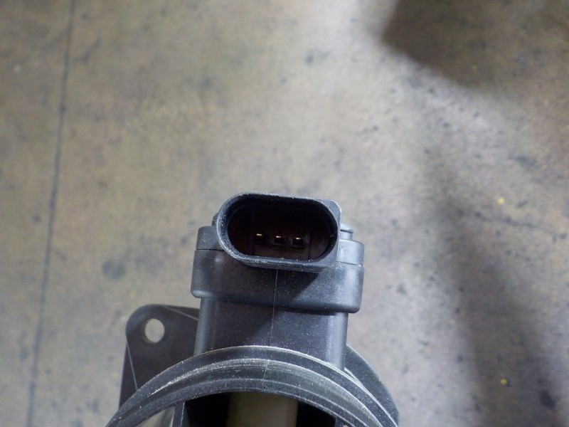 Recambio de caudalimetro para seat leon (1p1) 1.6 tdi referencia OEM IAM 03L906461 03L906461 5WK97023