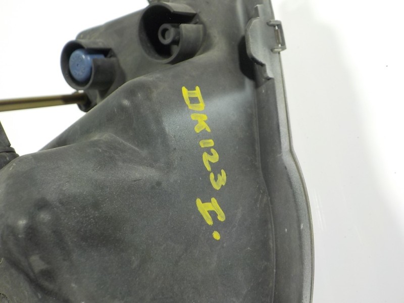 Recambio de faro antiniebla izquierdo para skoda rapid 1.6 tdi dpf referencia OEM IAM 5JA941701 5JA941699 