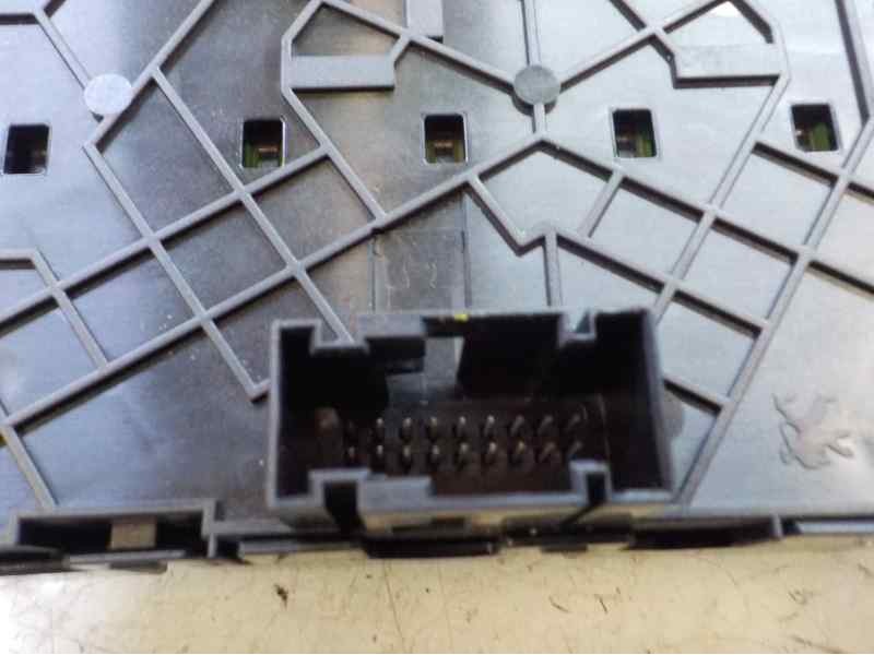 Recambio de mando multifuncion para citroën ds5 1.6 blue-hdi fap referencia OEM IAM 96785849ZD  