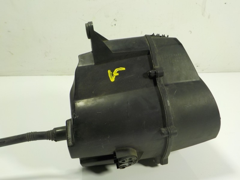 Recambio de filtro aire para skoda rapid 1.6 tdi dpf referencia OEM IAM 6R0129607E  