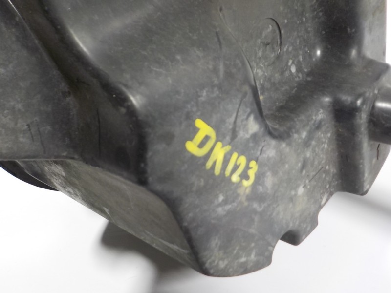 Recambio de filtro aire para skoda rapid 1.6 tdi dpf referencia OEM IAM 6R0129607E  