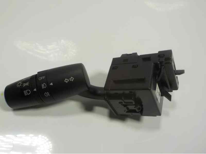 Recambio de mando luces para mazda 2 lim. () 1.5 16v cat referencia OEM IAM   