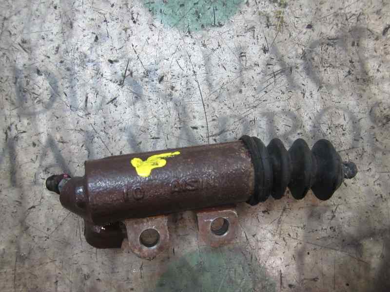 Recambio de bombin embrague para toyota avensis (t27) 2.2 d-cat referencia OEM IAM   
