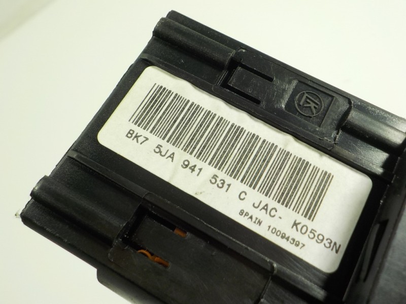 Recambio de mando luces para skoda rapid 1.6 tdi dpf referencia OEM IAM 5JA941531CWHS 5JA941531C 