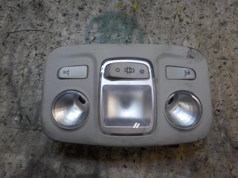 Recambio de piloto interior para citroën c4 lim. 1.6 hdi fap referencia OEM IAM 6362AY  