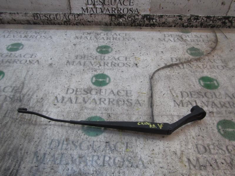 Recambio de brazo limpia delantero derecho para ssangyong kyron 200 xdi limited referencia OEM IAM   