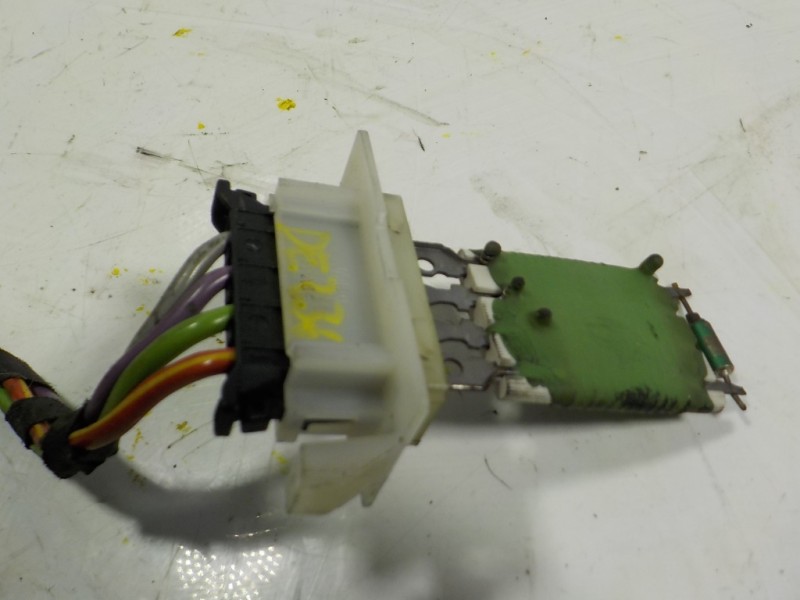 Recambio de resistencia calefaccion para mercedes-benz clase b (w245) 2.0 cdi cat referencia OEM IAM   