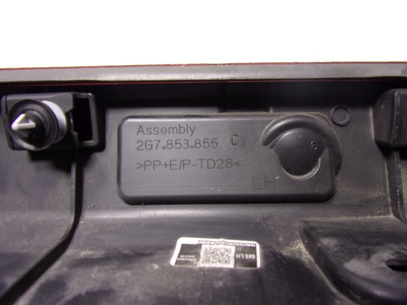 Recambio de faldon lateral para volkswagen taigo 1.0 tsi referencia OEM IAM 2G7853855CGRU 2G7853855C 