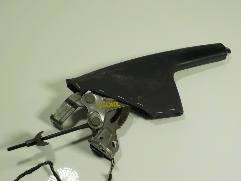 Recambio de palanca freno de mano para skoda rapid 1.6 tdi dpf referencia OEM IAM 6Q0711303AL  