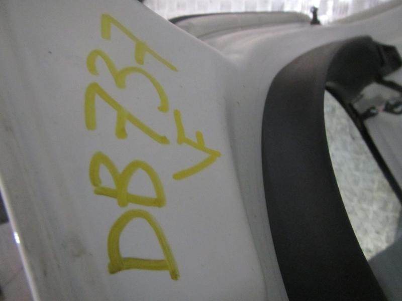 Recambio de porton trasero para hyundai i30cw classic referencia OEM IAM 737002R210  