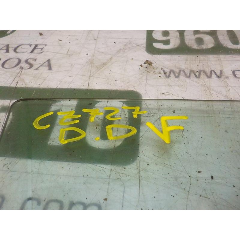 Recambio de cristal puerta delantero derecho para ford fiesta (cb1) 1.4 tdci cat referencia OEM IAM 1680515  