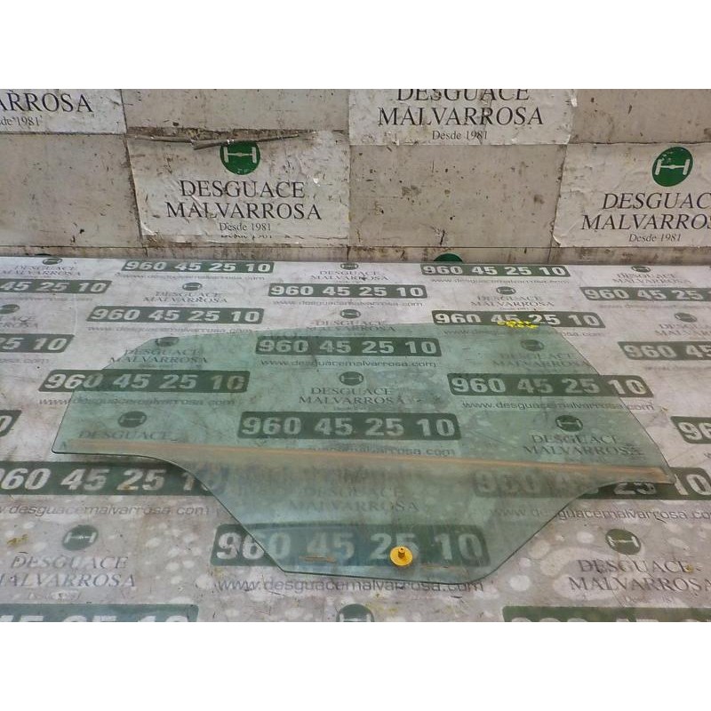 Recambio de cristal puerta trasero derecho para ford fiesta (cb1) 1.4 tdci cat referencia OEM IAM 1591457  