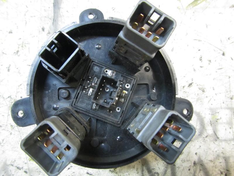 Recambio de mando retrovisor para ssangyong kyron 200 xdi limited referencia OEM IAM   