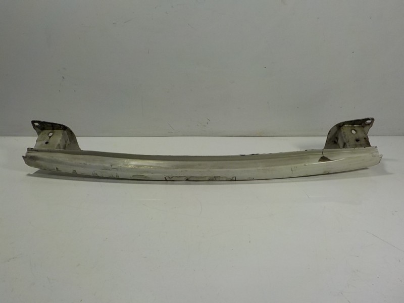 Recambio de refuerzo paragolpes delantero para skoda rapid 1.6 tdi dpf referencia OEM IAM 5JA807109A  