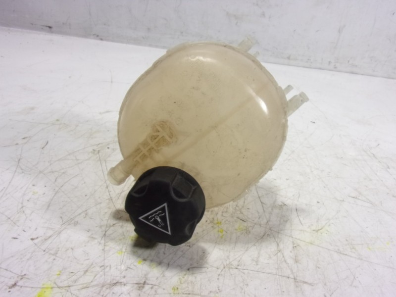 Recambio de deposito expansion para peugeot 208 (p2) 1.2 puretech referencia OEM IAM 9824198680  