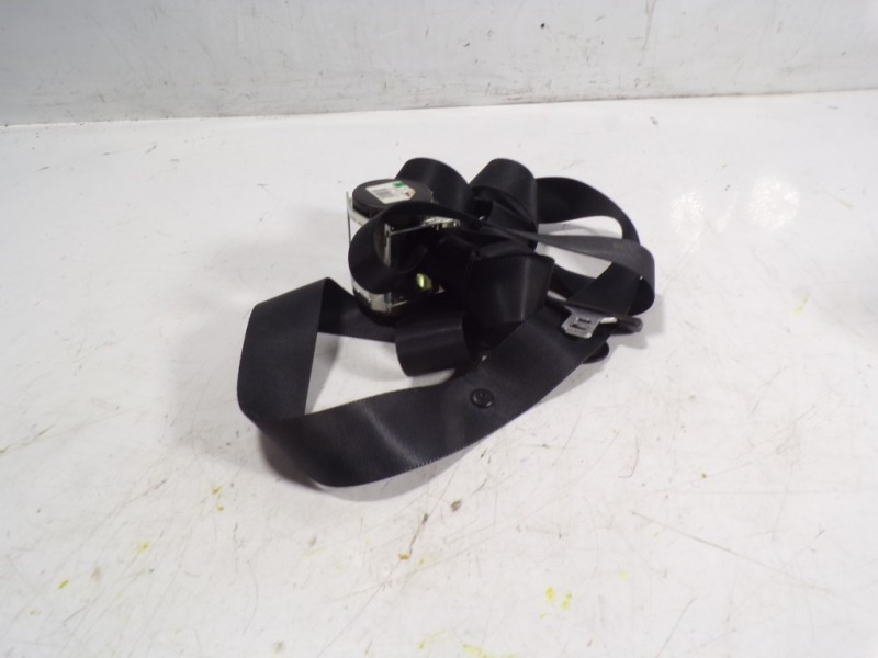 Recambio de cinturon seguridad delantero derecho para ford kuga (cbv) titanium referencia OEM IAM 1551678 610116500B 610116500B