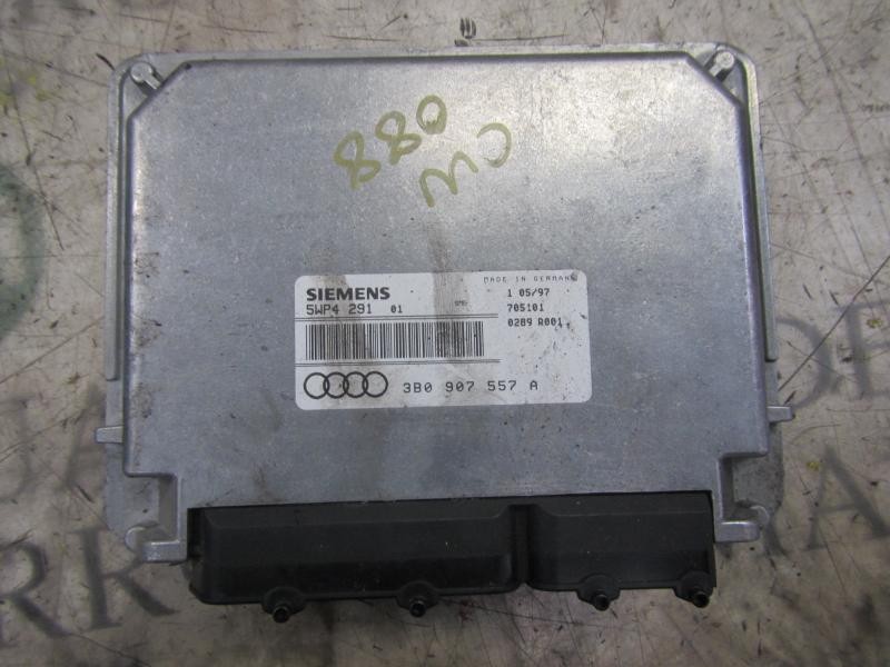 Recambio de centralita motor uce para audi a4 avant (b5) 1.6 referencia OEM IAM   