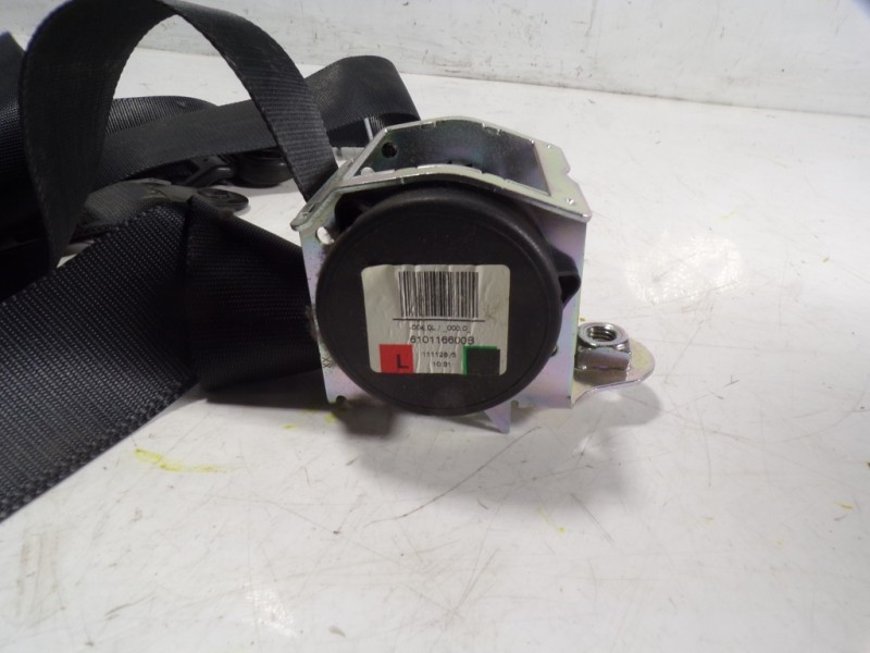 Recambio de cinturon seguridad delantero izquierdo para ford kuga (cbv) titanium referencia OEM IAM 1551679 610116600B 610116600