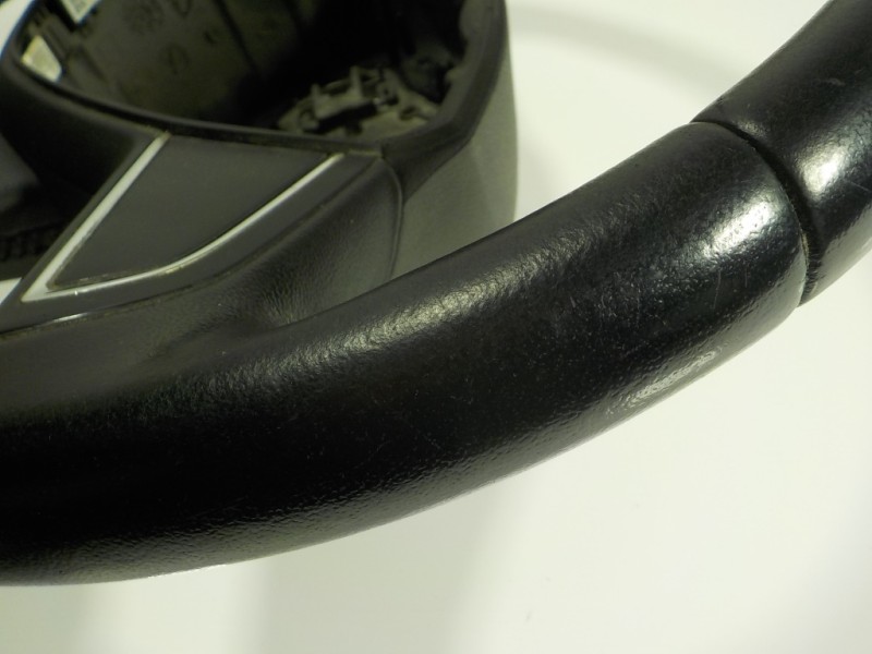 Recambio de volante para skoda rapid 1.6 tdi dpf referencia OEM IAM 5J0419091PMH9 5J0419091P 