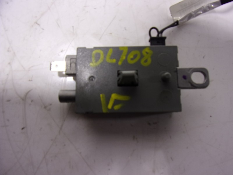 Recambio de modulo electronico para ford mondeo turn. 2.0 tdci cat referencia OEM IAM 1860529 DS7T18C847BB 