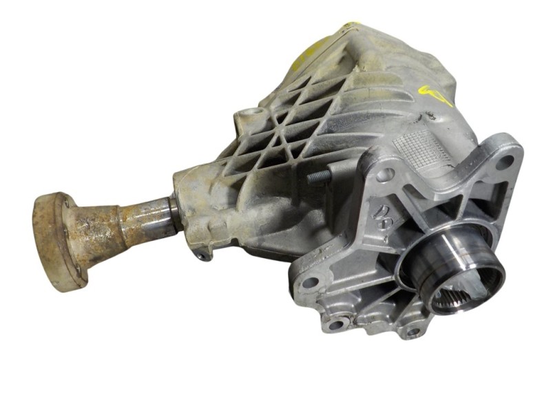 Recambio de diferencial delantero para ford kuga (cbv) titanium referencia OEM IAM 1675362 8V417L486AE 