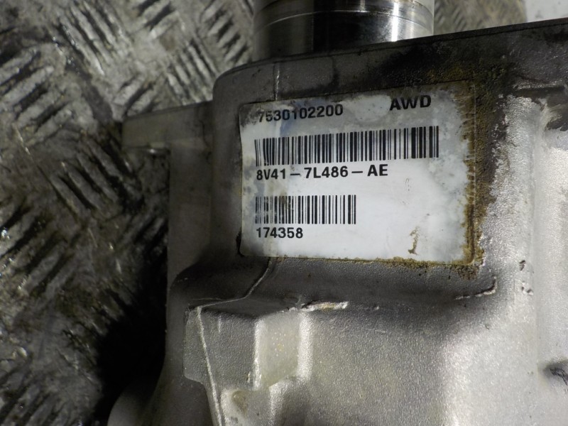 Recambio de diferencial delantero para ford kuga (cbv) titanium referencia OEM IAM 1675362 8V417L486AE 