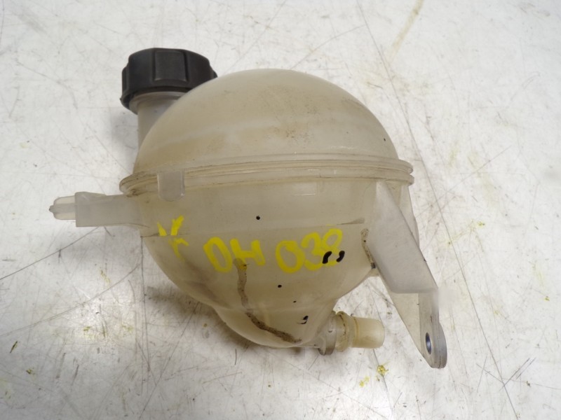 Recambio de deposito expansion para citroën c4 lim. 1.6 blue-hdi fap referencia OEM IAM 1323FA  