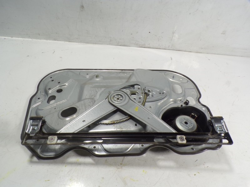 Recambio de elevalunas delantero derecho para ford kuga (cbv) titanium referencia OEM IAM 1738646 7M51R203A28DD 
