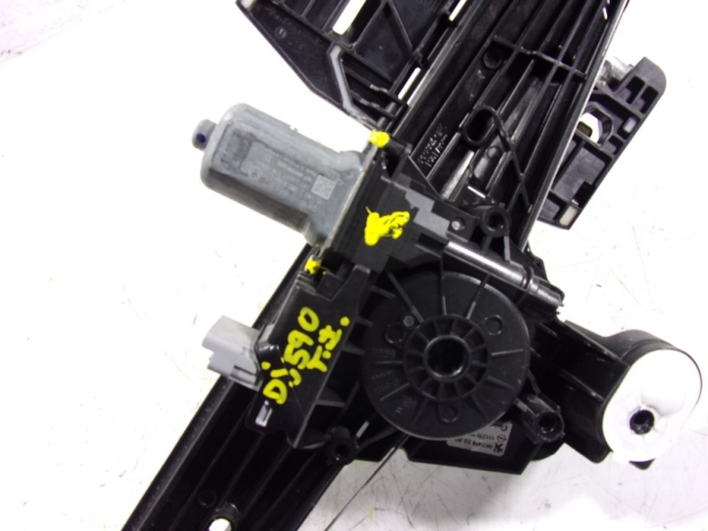 Recambio de elevalunas trasero izquierdo para peugeot 208 (p2) 1.2 puretech referencia OEM IAM 9829045980 9829045980 