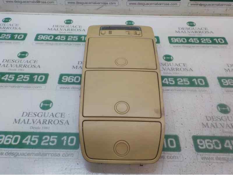 Recambio de piloto interior para volkswagen touran (1t1) conceptline referencia OEM IAM 3B0947105C7G8 1T0868837B 