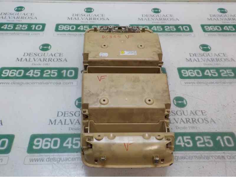 Recambio de piloto interior para volkswagen touran (1t1) conceptline referencia OEM IAM 3B0947105C7G8 1T0868837B 