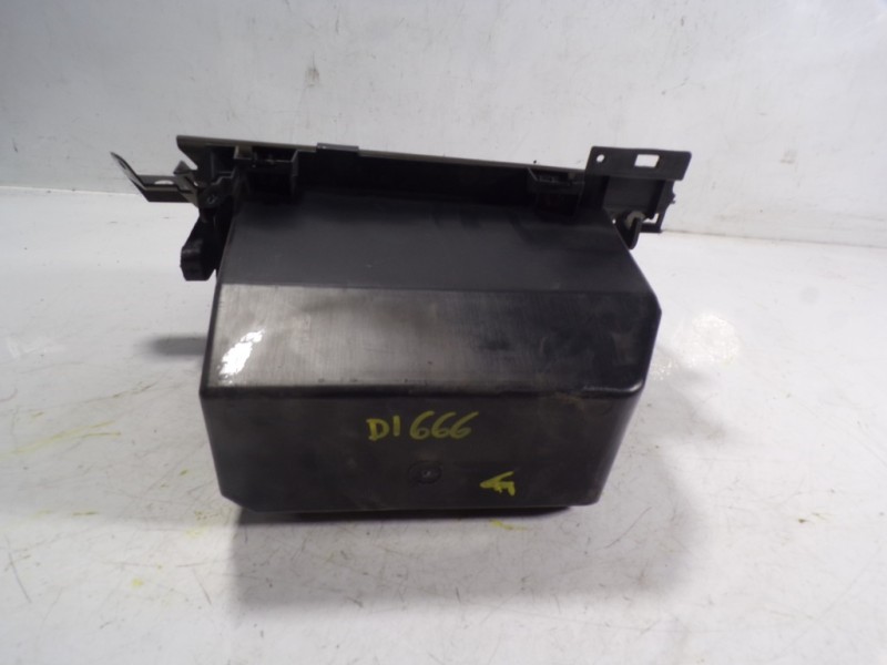 Recambio de guantera para ford kuga (cbv) titanium referencia OEM IAM 1329025  